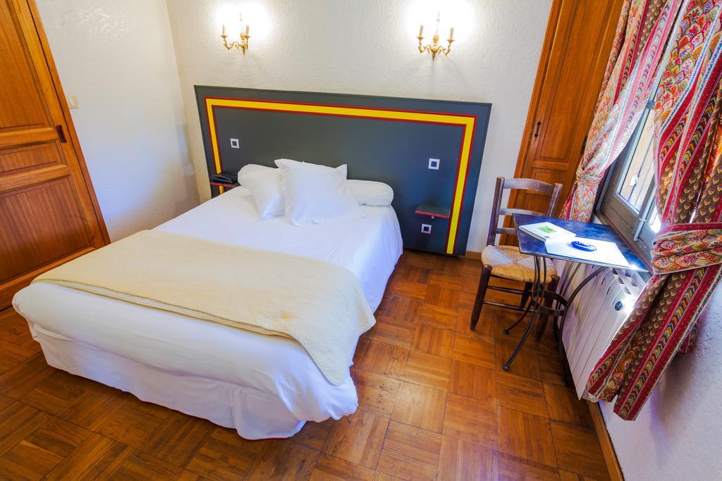 Auberge Du Pont Romain Sommières Rum bild